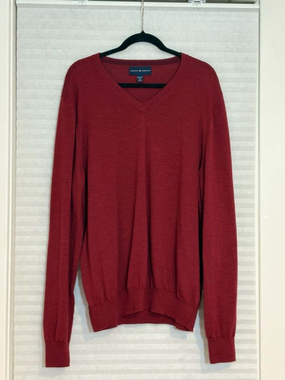 Joseph Abboud V-Neck Sweater Size XXL Red Merino Wool Blend